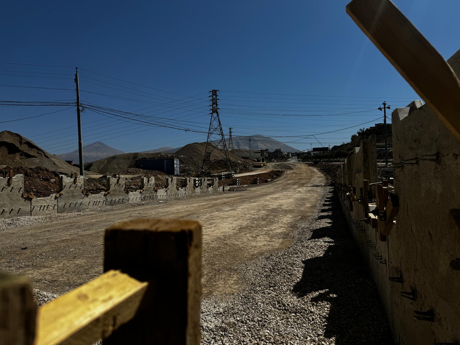 2 U-Turn Bridges Reinforced Earthwall & Facia Panels Construction Works